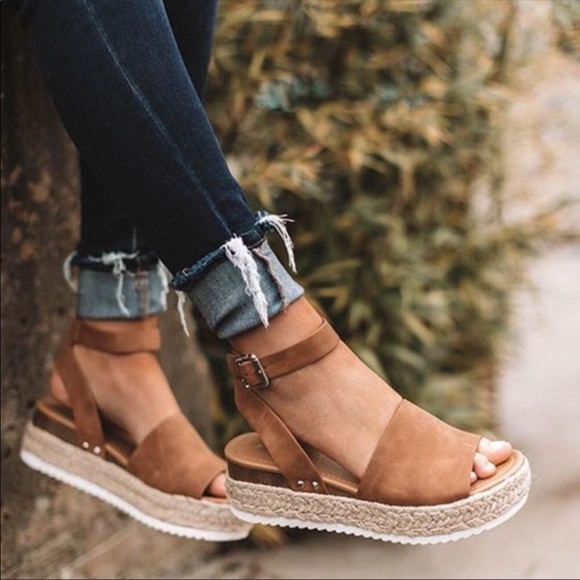 Shoes - Tan Flatform Platform Espadrille Sandals